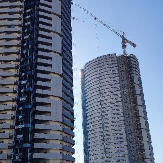 ساختمان های مدرن منطقه22 و شهرک ها